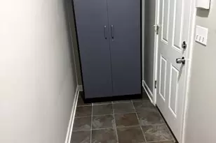 1730 W Beach Ave, Chicago, IL 60622 - Photo 11