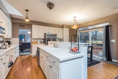 1711 Napa Drive, Gurnee, IL 60031 - Photo 7