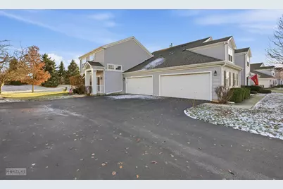 397 Cascade Lane #397, Oswego, IL 60543 - Photo 5