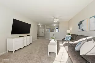 397 Cascade Ln, Oswego, IL 60543 - Photo 17