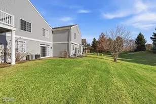 397 Cascade Ln, Oswego, IL 60543 - Photo 9