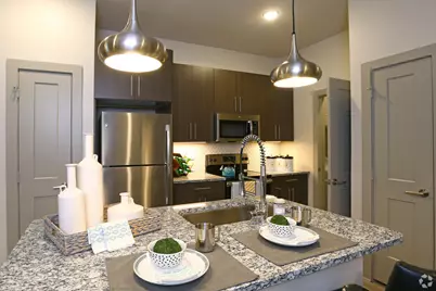 680 E Algonquin Road #1402, Schaumburg, IL 60173 - Photo 7