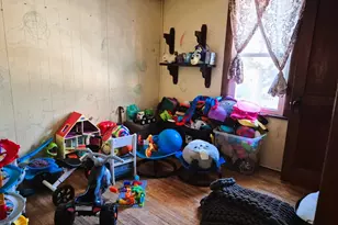 803 Madison Ave, Dixon, IL 61021 - Photo 9