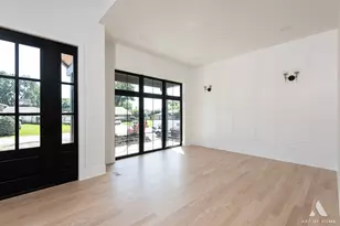 10226 S 81st Ave, Palos Hills, IL 60465 - Photo 7