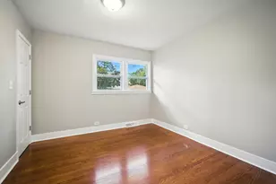 [Address not provided], Skokie, IL 60077 - Photo 15