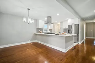 [Address not provided], Skokie, IL 60077 - Photo 5