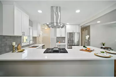 8915 Laramie Avenue, Skokie, IL 60077 - Photo 7