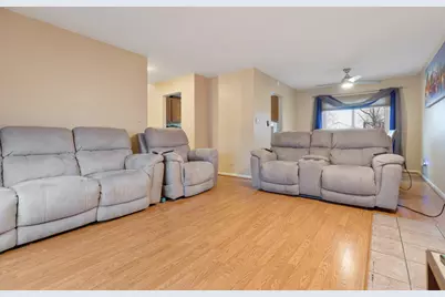 17481 Eastgate Drive, Country Club Hills, IL 60478 - Photo 5