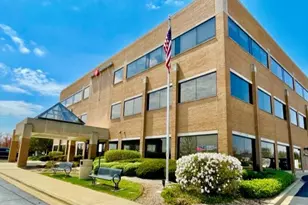 101 Burr Ridge Pkwy, Burr Ridge, IL 60527 - Photo 1