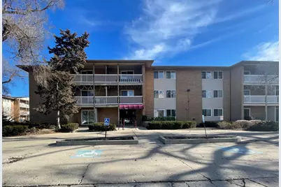 930 Beau Drive #313, Des Plaines, IL 60016 - Photo 1