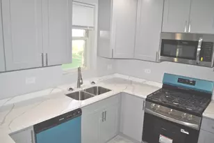 10052 S Green St, Chicago, IL 60643 - Photo 5