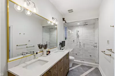 952 N Racine Avenue, Chicago, IL 60642 - Photo 17