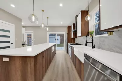 5901 W Erie Street, Chicago, IL 60644 - Photo 13