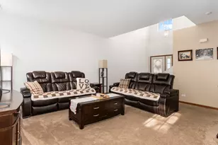 2752 McClennan Ct, Naperville, IL 60563 - Photo 5