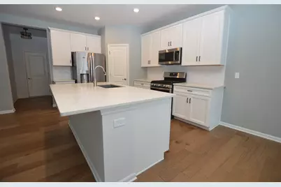 1029 Draper Road, McHenry, IL 60050 - Photo 5