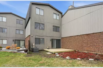 777 Golfview Drive, Roselle, IL 60172 - Photo 29