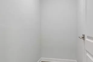 3255 W Leland Ave, Chicago, IL 60625 - Photo 13