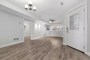 3255 W Leland Ave, Chicago, IL 60625 - Photo 3