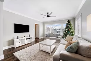 272 N Willow Rd, Elmhurst, IL 60126 - Photo 7