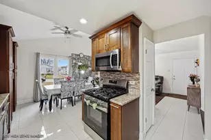 16798 91st Ave, Orland Hills, IL 60477 - Photo 5