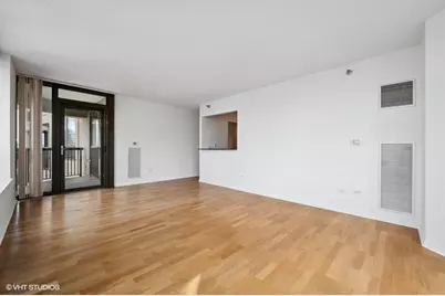 400 N La Salle Drive #4208, Chicago, IL 60654 - Photo 9