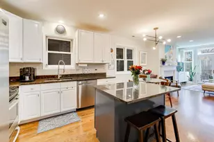 1038 N Marshfield Ave, Chicago, IL 60622 - Photo 11