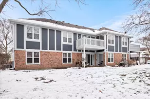 226 Coventry Cir, Vernon Hills, IL 60061 - Photo 21