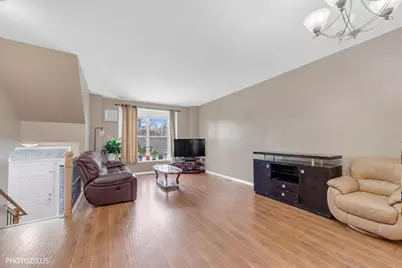 15 E Willow Road, Wheeling, IL 60090 - Photo 5