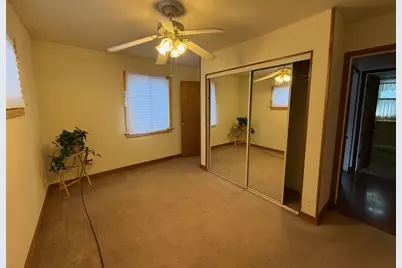 2521 Dakota Road, Waukegan, IL 60087 - Photo 5