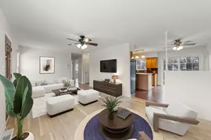 422 Best Ave, Dekalb, IL 60115 - Photo 5