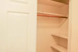 1055 W Catalpa Ave, Chicago, IL 60640 - Photo 5