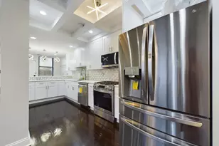 5005 S Prairie Ave, Chicago, IL 60615 - Photo 3