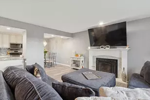 549 Bayfield Rd, Rockton, IL 61072 - Photo 7