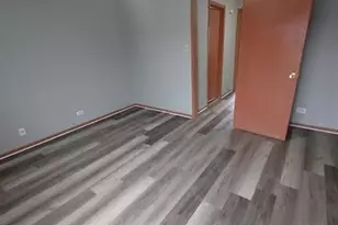 363 Meadow Green Ln, Round Lake Beach, IL 60073 - Photo 7