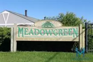 363 Meadow Green Ln, Round Lake Beach, IL 60073 - Photo 25