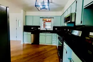 25640 W Glade Dr, Lake Villa, IL 60046 - Photo 7