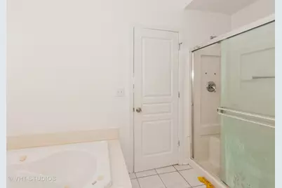 1110 Oakhill Drive, Aurora, IL 60502 - Photo 19