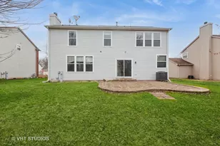 1110 Oakhill Dr, Aurora, IL 60502 - Photo 27