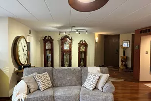 7624 W Arquilla Dr, Palos Heights, IL 60463 - Photo 7