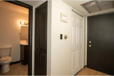 7234 W North Avenue #807, Elmwood Park, IL 60707 - Photo 11