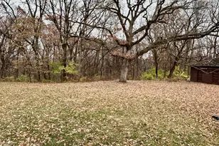 230 E Porter St, Oglesby, IL 61348 - Photo 17