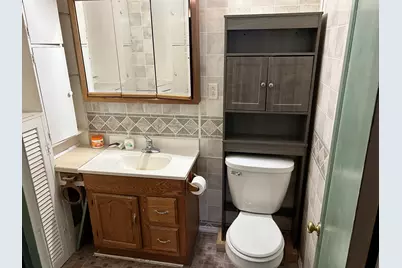 230 E Porter Street, Oglesby, IL 61348 - Photo 7