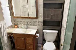 230 E Porter St, Oglesby, IL 61348 - Photo 7