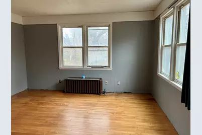 230 E Porter Street, Oglesby, IL 61348 - Photo 5