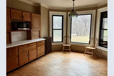 230 E Porter Street, Oglesby, IL 61348 - Photo 3