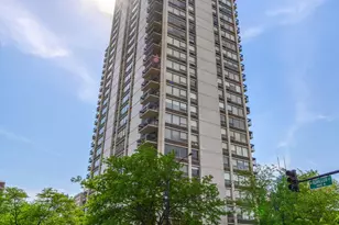 1360 N Sandburg Terrace, Chicago, IL 60610 - Photo 1