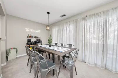 1502 7 Pines Road #C2, Schaumburg, IL 60193 - Photo 3