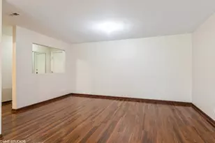 1525 Sander Ct, Wheeling, IL 60090 - Photo 3