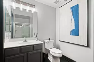 235 N Smith St, Palatine, IL 60067 - Photo 9