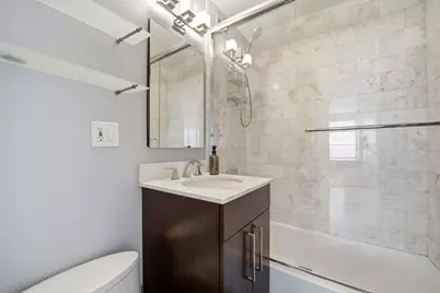 2930 N Sheridan Road #1912, Chicago, IL 60657 - Photo 15